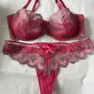 Victoria's Secret Very Sexy Pink jewel embroidered Balconet bra & Thong 36C L